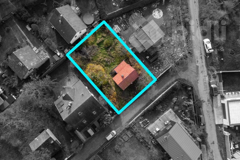 stavební pozemek Točná