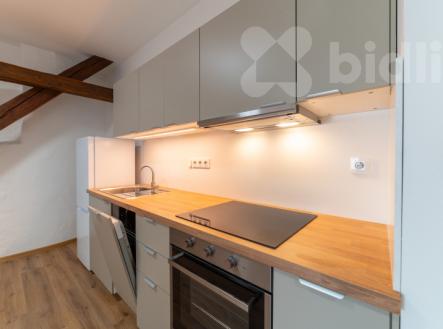 Pronájem krásného bytu 1+1 v centru Vizovic | Pronájem bytu, 1+1, 48 m²