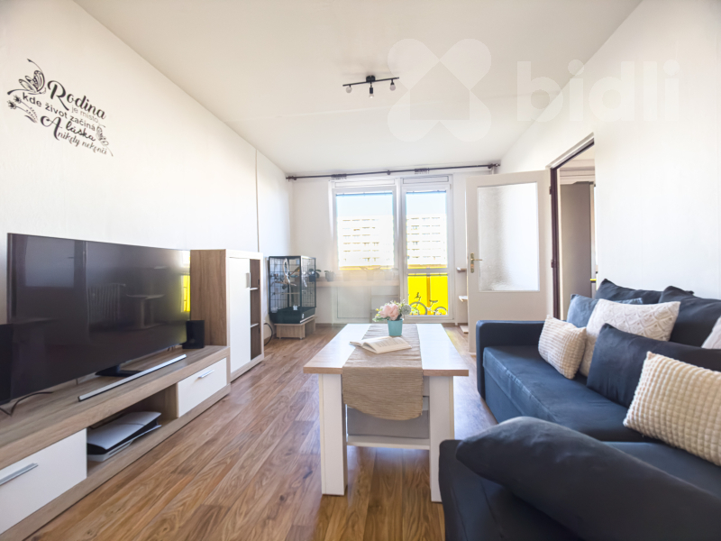 Prodej bytu 3+1, 4 balkóny, Hradec Králové, Třebeš