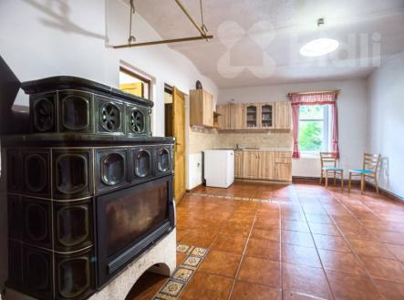 Prodej chalupy v obci Dolní Dvůr nedaleko Vrchlabí   !!! ZLEVNĚNO !!! | Prodej - chata/rekreační objekt, 149 m²