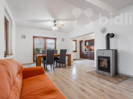 Pronájem RD se zahradou, Stará Střelná, Košťany | Pronájem - dům/vila, 104 m²