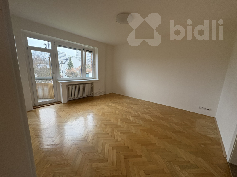 Pronájem, byt 3+1, 69 m2, balkon, sklep, Zálešná, Zlín