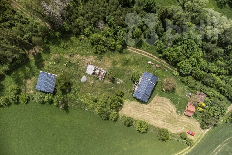 Prodej Unikátní Nedokončené Dřevostavby (Srubu), pozemek 11 572 m&#178;, Kříženec, Šebířov, Tábor