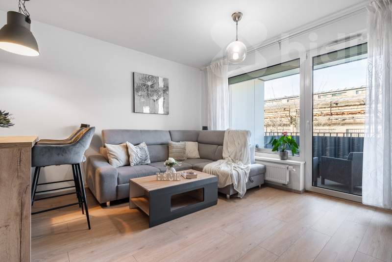 Prodej, byt 2+KK s lodžií, Strnadových, Praha - Vysočany