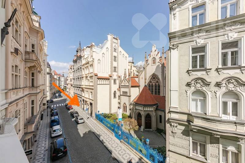 Pronájem komerčních prostor o velikosti 70 m2 (3 místnosti) v podzemí