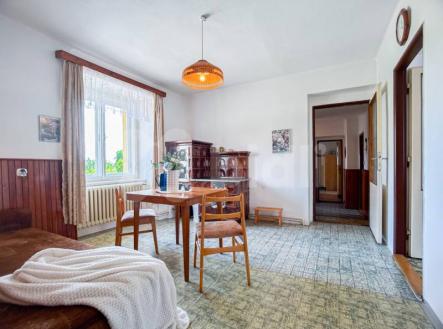 Prodej domu 301 m2 a pozemkem 1119 m2, Holotín-okres Pardubice | Prodej - dům/vila, 301 m²