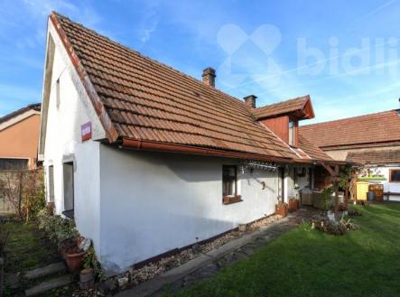 Prodej rodinného domu 3+1 se zahradou | Prodej - dům/vila, 132 m²