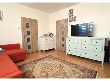 Kysucká 5 | Pronájem bytu, 2+1, 43 m²