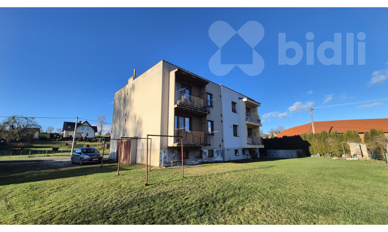 Exkluzivní prodej bytu 3+kk se zahradou v obci Kladníky