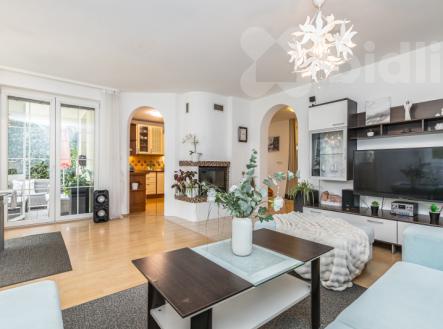 Dvougenerační rodinný dům 6+2, pozemek 778m2, Květnice | Prodej - dům/vila, 194 m²