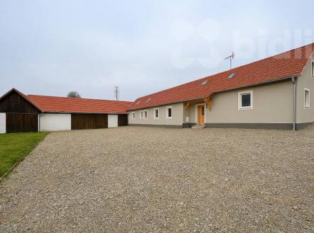 Prodej RD 4+1, 336 m2, pozemek 1690 m2, Žárovná | Prodej - dům/vila, 300 m²