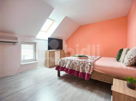 Prodej RD 4+1, 336 m2, pozemek 1690 m2, Žárovná | Prodej - dům/vila, 300 m²