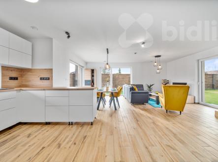 Prodej novostavby 5+kk se zahradou, Hradec Králové | Prodej - dům/vila, 139 m²
