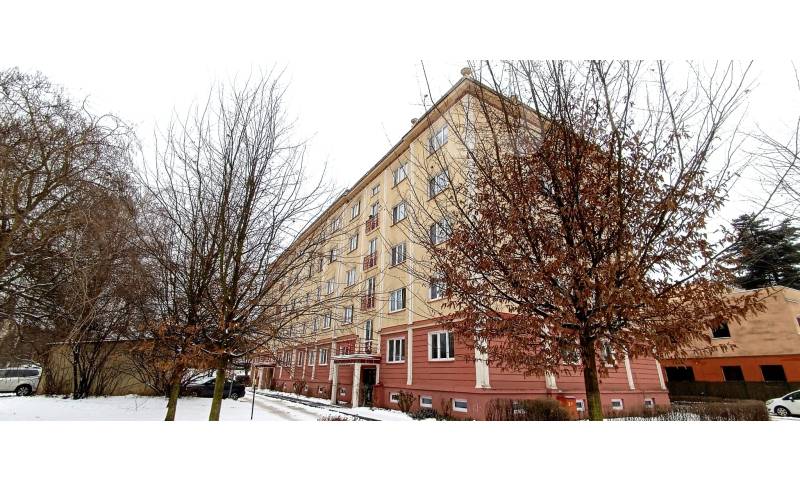 Pronájem prostorného bytu 2+1, 65 m2 - Zlín, ul. Benešovo nábřeží