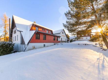 Prodej atraktivního areálu Hamříkova stáj, Horní Moravice, pohoří Jeseníky | Prodej - penzion, 2 705 m²