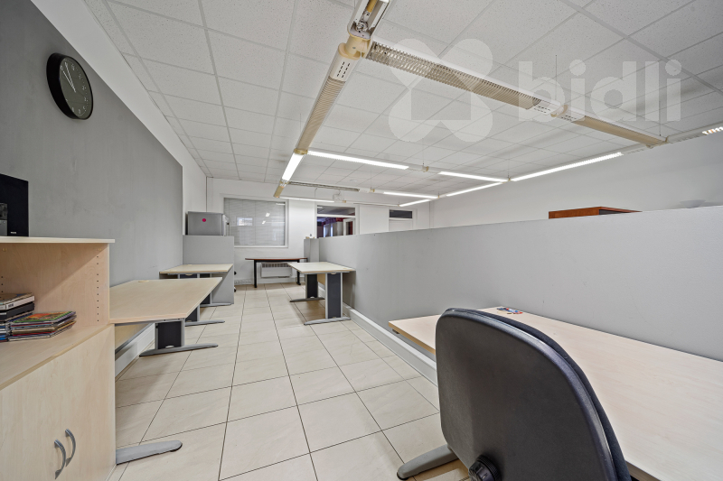 Pronájem nebytového prostoru s možností bydlení, Svobodné Dvory, Hradec Králové