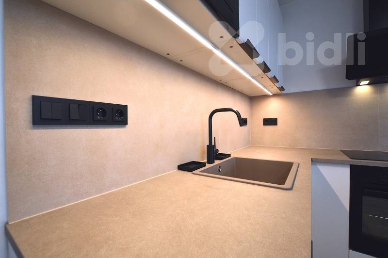 Pronájem bytu 3+kk, 62 m2, lodžie -  Praha 6, Břevnov