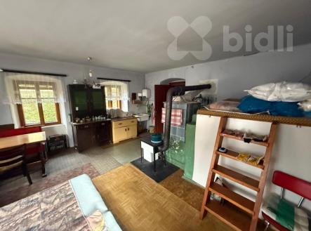 Prodej chalupy s velkým pozemkem a vlastním lesem | Prodej - chata/rekreační objekt, 92 m²