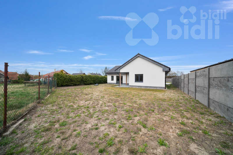 Prodej novostavby 4+kk (162 m2) s pozemkem (1098 m2) v Újezdu u Přelouče