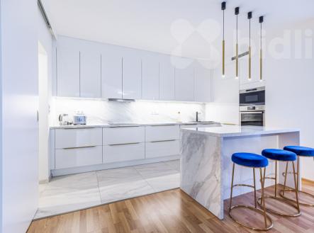 Pronájem luxusního bytů 2+kk, 73m2 s terasou | Pronájem bytu, 2+kk, 73 m²