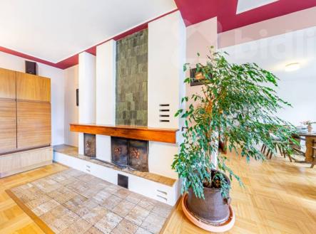 Na prodeji prostorný rodinný dům 6+1 v Českých Budějovicích | Prodej - dům/vila, 287 m²