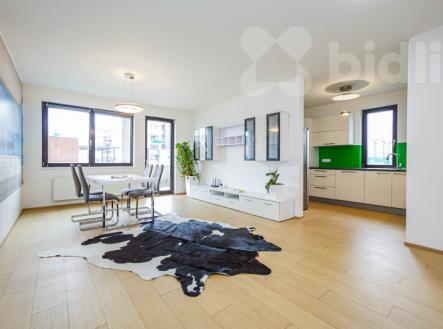 nájem byt 3+KK u traktorky | Pronájem bytu, 3+kk, 83 m²