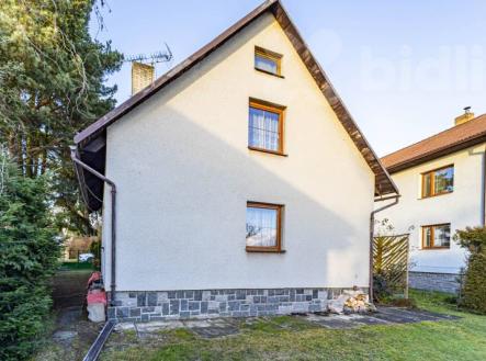 Prodej chaty 3+1, 90 m2, na pozemku 901 m2, v obci Struhařov, Praha-východ | Prodej - chata/rekreační objekt, 90 m²