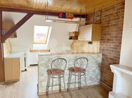 Pronájem prostorného bytu 1+kk v Suchém Vrbném v Českých Budějovicích | Pronájem bytu, 1+kk, 44 m²