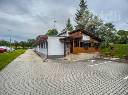 Prodej ubytovacího zařízení 433m2, pozemek 597 m2 | Prodej - penzion, 370 m²