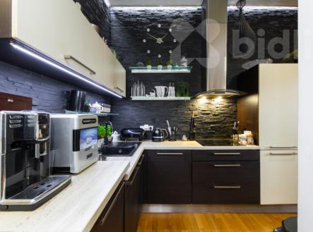 b | Pronájem bytu, 3+kk, 147 m²