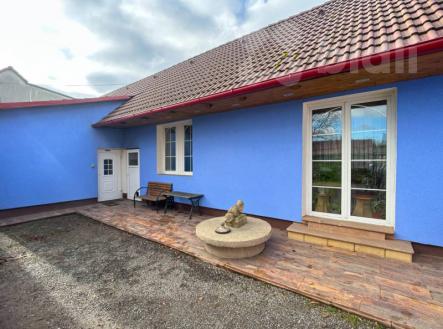 Prodej RD po kompl. rekonstrukci s možností  dvougen. bydlení a podnikání v Městci Králové | Prodej - dům/vila, 146 m²