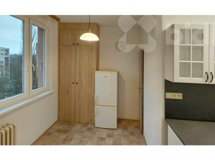 Pronájem bytu 3+1, 74 m2, lodžie 4 m2, výhled na Ještěd a Jizerské hory - Liberec, Broumovská | Pronájem bytu, 3+1, 74 m²