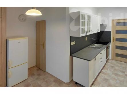 Pronájem bytu 3+1, 74 m2, lodžie 4 m2, výhled na Ještěd a Jizerské hory - Liberec, Broumovská | Pronájem bytu, 3+1, 74 m²