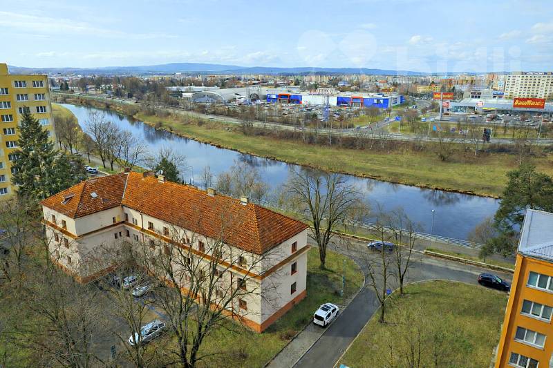 Byt 3+1 s balkónem, 60 m2, Čéčova ulice, Č. Budějovice