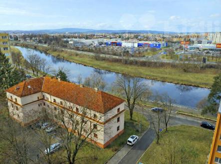 Byt 3+1 s balkónem, 60 m2, Čéčova ulice, Č. Budějovice | Pronájem bytu, 3+1, 60 m²