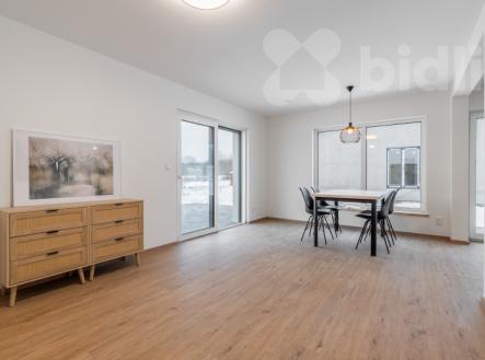 Prodej novostavby 5kk se zahradou, Újezdeček | Prodej - dům/vila, 119 m²