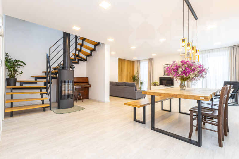 Prodej novostavby rodinného domu 5+kk, 194 m2, pozemek 785 m2, ulice Školní, Opatovice nad Labem