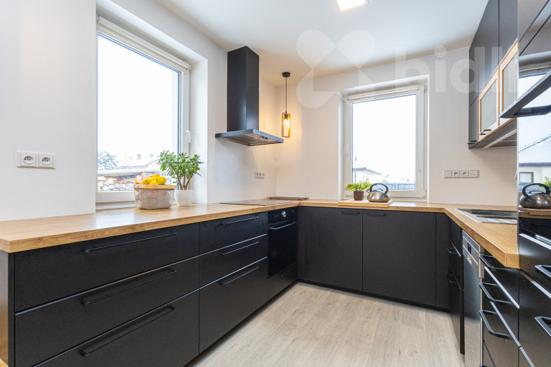 Prodej novostavby rodinného domu 5+kk, 194 m2, pozemek 785 m2, ulice Školní, Opatovice nad Labem