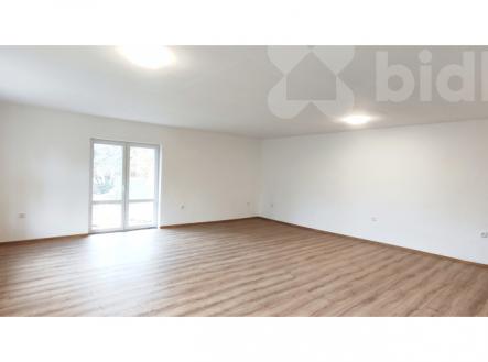 Prodej rodinného domu v obci Lázně Bělohrad - Hřídelec | Prodej - dům/vila, 198 m²