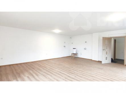 Prodej rodinného domu v obci Lázně Bělohrad - Hřídelec | Prodej - dům/vila, 198 m²