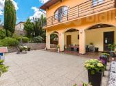 Prodej - dům/vila, 350 m²