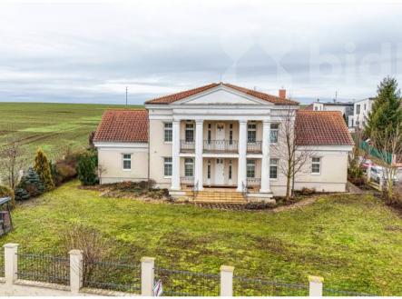 Vila, 434 m2, pozemek 2421 m2, Vodochody, Praha Východ | Prodej - dům/vila, 485 m²