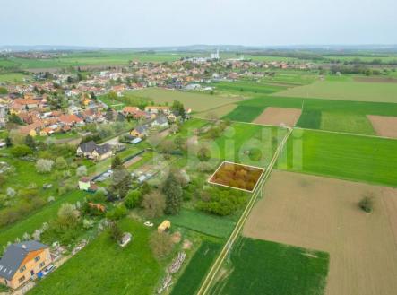 Prodej stavebního pozemku v Rajhradicích, 664 m2 | Prodej - pozemek pro bydlení, 664 m²