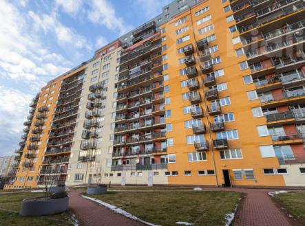 Byt 1+kk 39 m2 + balkon 3 m2 Praha 8 - Troja, blízko Botanické zahrady a Zoo | Prodej bytu, 1+kk, 39 m²