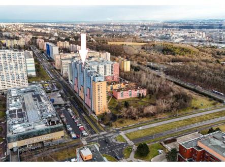 Byt 1+kk 39 m2 + balkon 3 m2 Praha 8 - Troja, blízko Botanické zahrady a Zoo | Prodej bytu, 1+kk, 39 m²