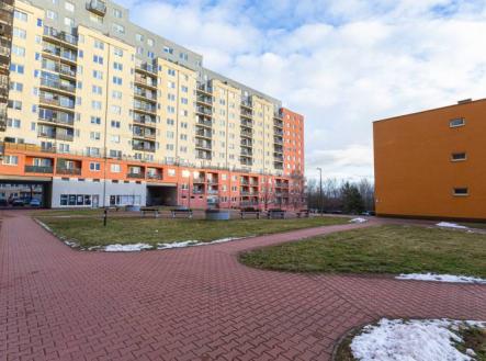 Byt 1+kk 39 m2 + balkon 3 m2 Praha 8 - Troja, blízko Botanické zahrady a Zoo | Prodej bytu, 1+kk, 39 m²