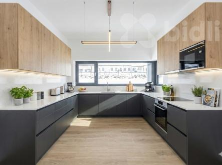 Luxusní RD 5+kk s pozemkem 936m2, Vlašim | Prodej - dům/vila, 203 m²