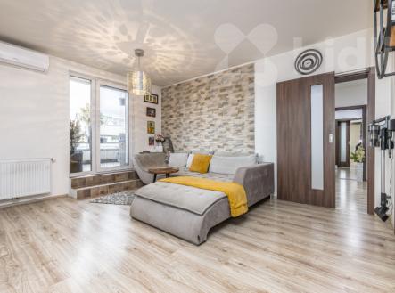 Prodej bytu 4+kk 91,05 m2, terasou 22,92 m2, sklepem 2,51 m2 a garážovým stáním | Prodej bytu, 4+kk, 91 m²