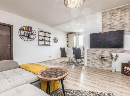 Prodej bytu 4+kk 91,05 m2, terasou 22,92 m2, sklepem 2,51 m2 a garážovým stáním | Prodej bytu, 4+kk, 91 m²