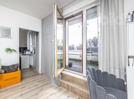 Prodej bytu 4+kk 91,05 m2, terasou 22,92 m2, sklepem 2,51 m2 a garážovým stáním | Prodej bytu, 4+kk, 91 m²